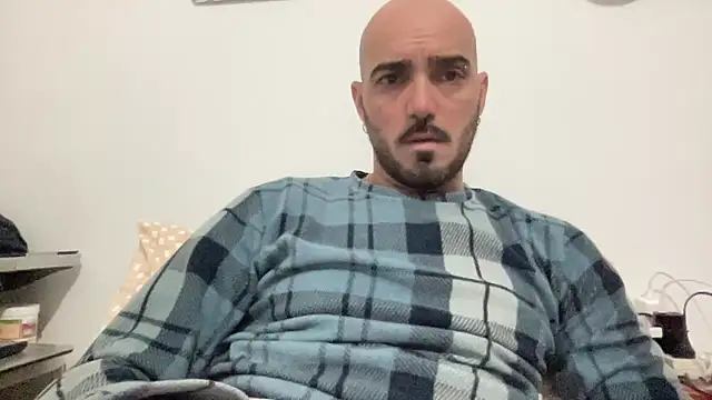 Snapshot of alessandromori91 chatting on 01-14-26, 09:09 alessandromori91 online show from 01-14-26, 09:09