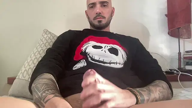 Snapshot of alessandromori91 chatting on 02-17-26, 03:29 alessandromori91 online show from 02-17-26, 03:29