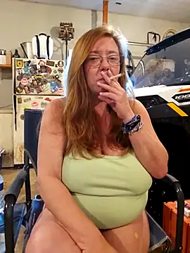 MsShelby40 online show from 10-09-25, 10:41