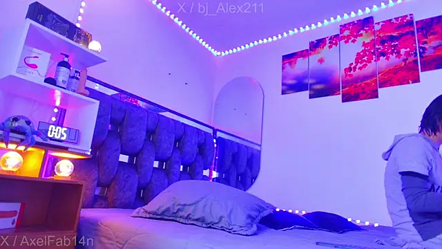 Alex and Fabian online show from 11-19-25, 08:31