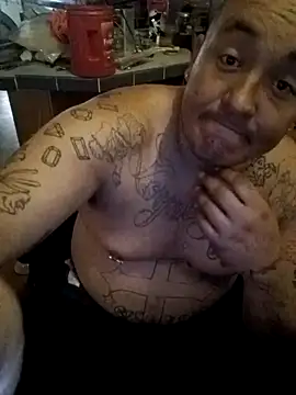 wilsons12 online show from 12-19-25, 04:03