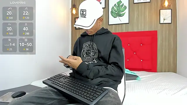 Hotkoljeixxx online show from 12-17-24, 03:17