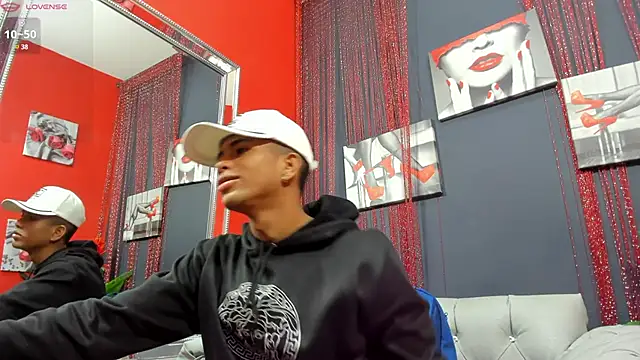 Hotkoljeixxx online show from 03-09-25, 04:05