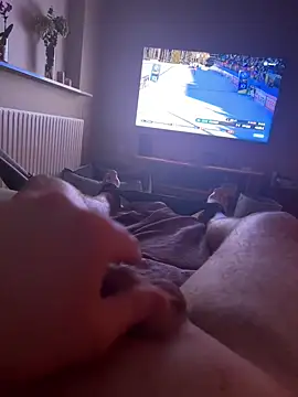 danishcock2 online show from 02-15-25, 11:03