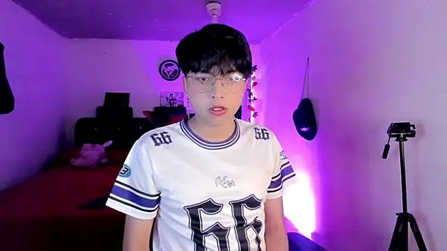 AnggelONfiree online show from 01-17-26, 05:56