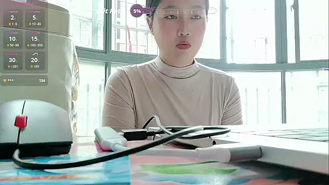 luoxuwen online show from 11-02-25, 06:05