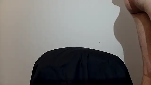 Snapshot of VariantHalf93 chatting on 09-08-25, 06:18 VariantHalf93 online show from 09-08-25, 06:18