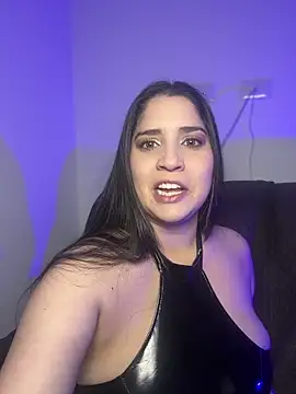 Snapshot of valentina_jonnes1 chatting on 12-18-25, 03:12 valentina jonnes1 online show from 12-18-25, 03:12