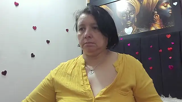 Evaaross 2345 online show from 03-26-26, 02:00