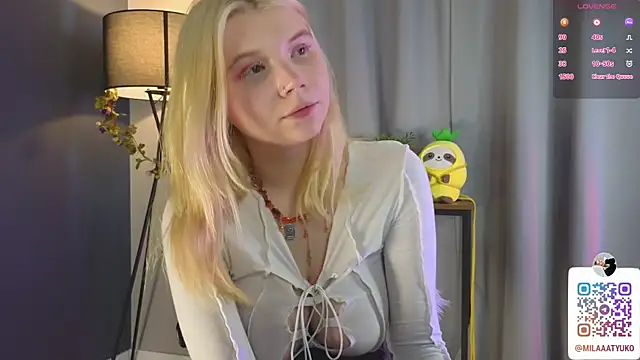 DaisyElmers online show from 02-04-25, 08:46