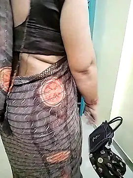 PayalSharmahot143 online show from 10-08-25, 05:54