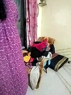 PayalSharmahot143 online show from 10-26-25, 04:57