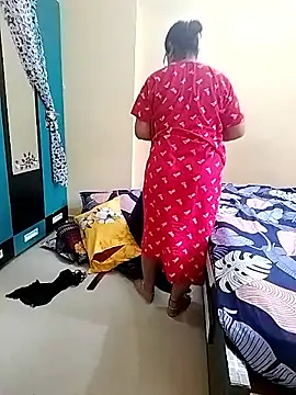 PayalSharmahot143 online show from 11-04-25, 03:49