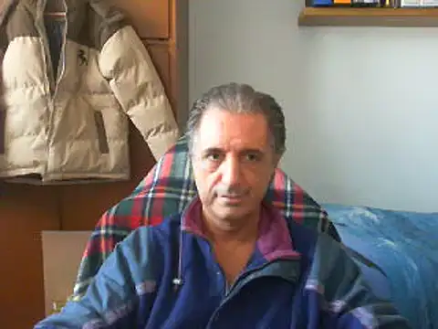 Snapshot of lliuk70mi chatting on 12-14-25, 02:00 lliuk70mi online show from 12-14-25, 02:00