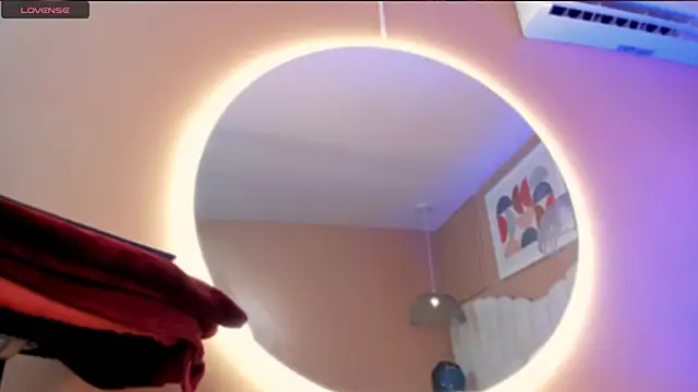 zia cooper online show from 10-08-25, 07:11