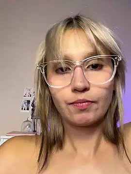 bigbabykiki online show from 10-01-25, 09:04