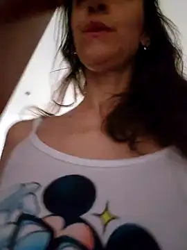 Snapshot of Branquinhasexy chatting on 02-11-25, 10:15 Branquinhasexy online show from 02-11-25, 10:15