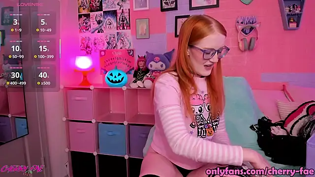 CherryFae online show from 10-18-25, 07:14