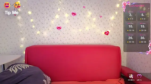 Samantha XKiss online show from 10-04-25, 01:36