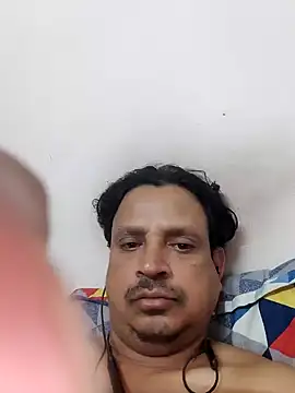 Snapshot of Raj1043 chatting on 12-28-24, 10:34 Raj1043 online show from 12-28-24, 10:34