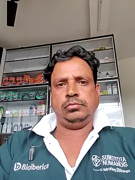 Snapshot of Raj1043 chatting on 10-29-25, 06:59 Raj1043 online show from 10-29-25, 06:59