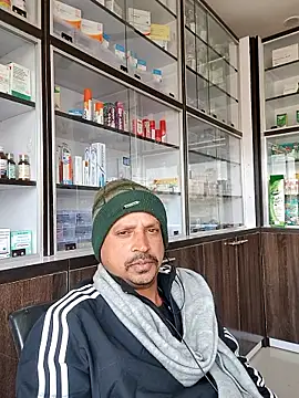 Snapshot of Raj1043 chatting on 01-13-26, 06:29 Raj1043 online show from 01-13-26, 06:29