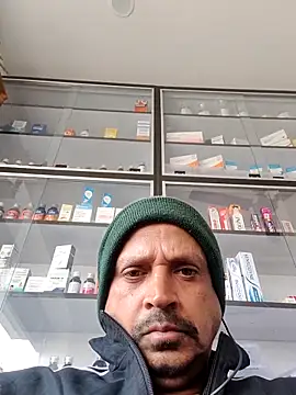 Snapshot of Raj1043 chatting on 01-17-26, 05:45 Raj1043 online show from 01-17-26, 05:45