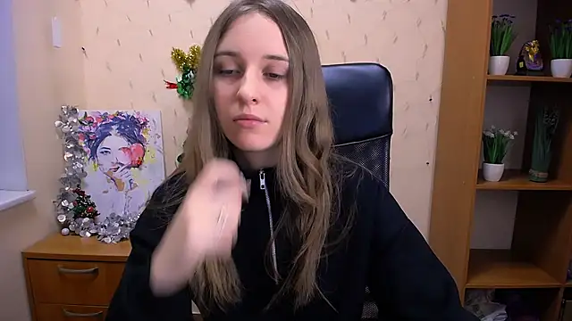 Snapshot of _Nicole_new chatting on 12-11-24, 12:23  Nicole new online show from 12-11-24, 12:23