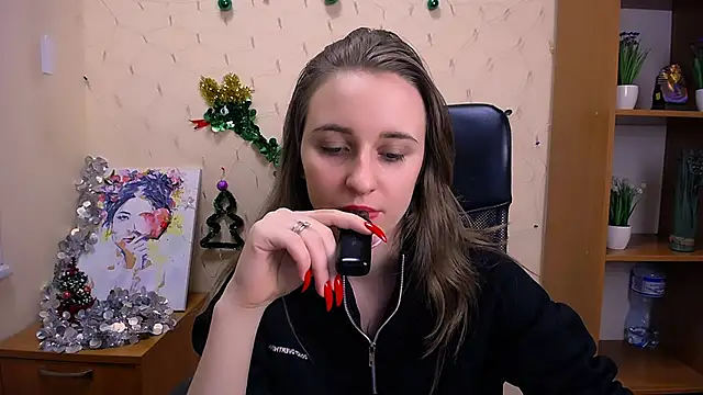 Snapshot of _Nicole_new chatting on 12-22-24, 03:11  Nicole new online show from 12-22-24, 03:11