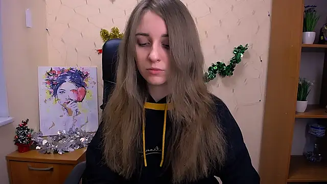 Snapshot of _Nicole_new chatting on 01-03-25, 12:30  Nicole new online show from 01-03-25, 12:30