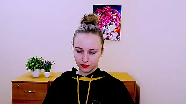 Snapshot of _Nicole_new chatting on 01-13-25, 04:19  Nicole new online show from 01-13-25, 04:19