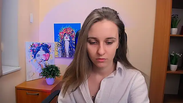 Snapshot of _Nicole_new chatting on 02-17-25, 12:59  Nicole new online show from 02-17-25, 12:59