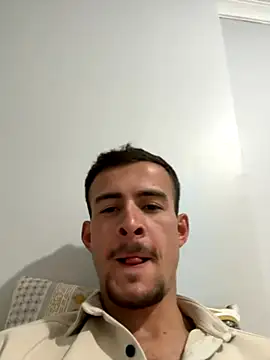 Snapshot of eddy355 chatting on 11-01-25, 07:38 eddy355 online show from 11-01-25, 07:38