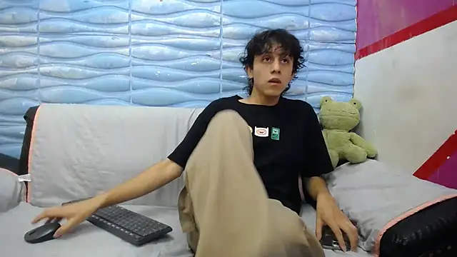 Felipe Browns online show from 01-25-25, 01:08