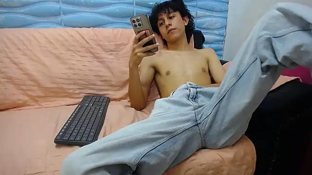 Felipe Browns online show from 02-11-25, 04:35
