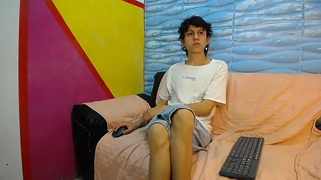 Felipe Browns online show from 02-12-25, 01:59