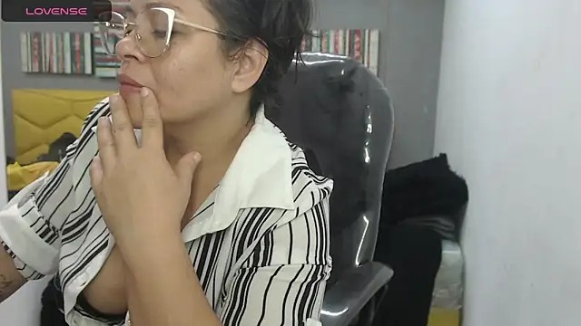 sexy lady 0 online show from 01-26-25, 09:51