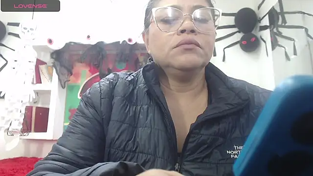 sexy lady 0 online show from 10-21-25, 11:44