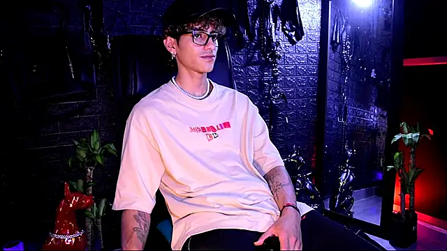 DemonKush-- online show from 11-07-25, 03:06