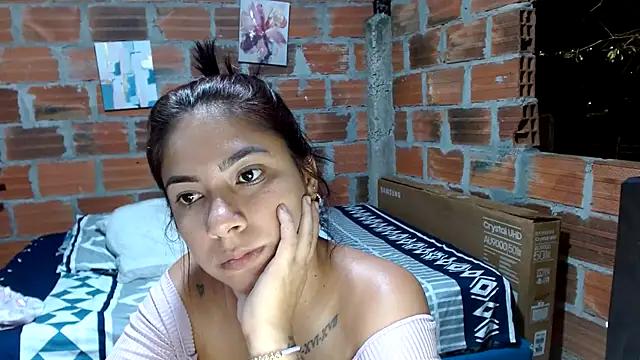Mary Pompis online show from 03-01-25, 01:00