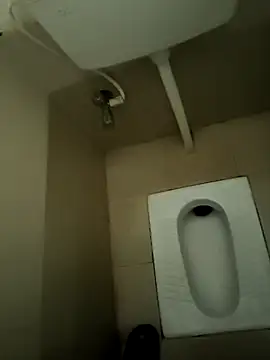 yourboy2000   online show from 09-30-25, 07:57