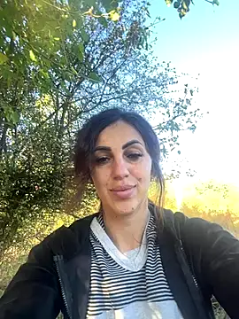 EmaSkyes online show from 09-20-25, 05:30