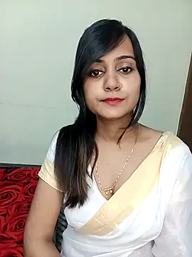 Snapshot of Miss-Riyasingh chatting on 10-12-25, 05:01 Miss-Riyasingh online show from 10-12-25, 05:01