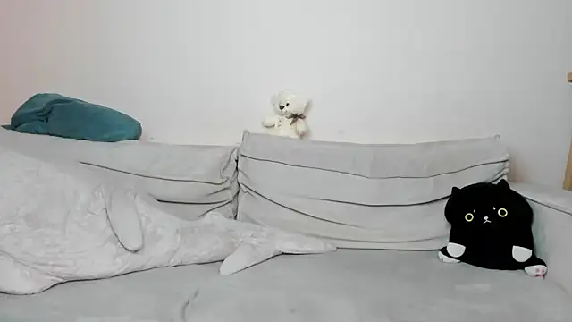 daeneryy online show from 12-12-24, 12:33