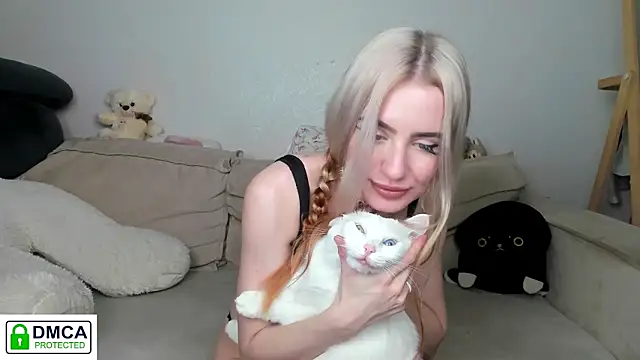 daeneryy online show from 11-07-25, 10:32