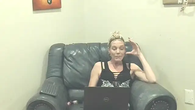 AddieAssets online show from 01-05-25, 07:07