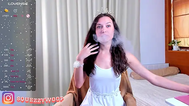 Snapshot of kristina_murr chatting on 02-24-25, 03:02 kristina murr online show from 02-24-25, 03:02