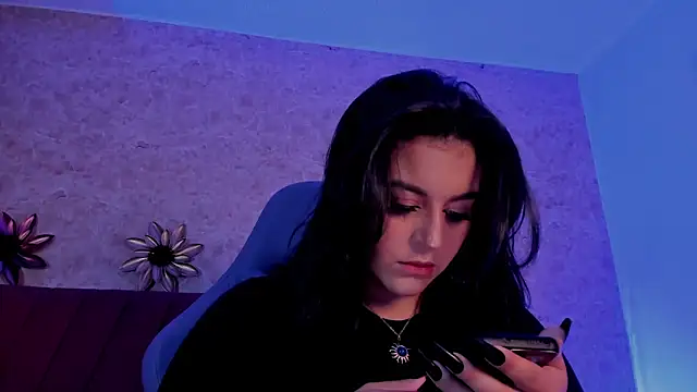 LorenaStevens online show from 10-13-25, 12:49