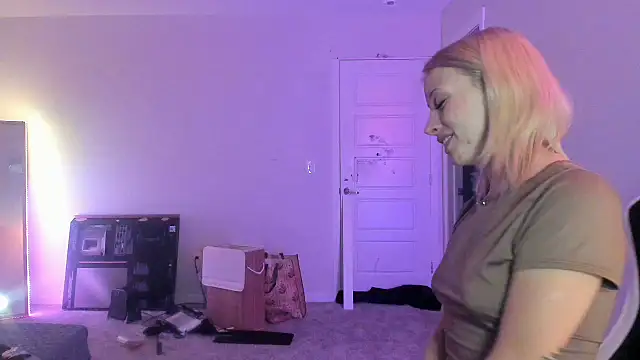 mollygordan online show from 10-02-25, 11:50