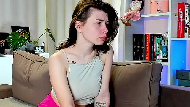 callmetori online show from 02-10-25, 08:31